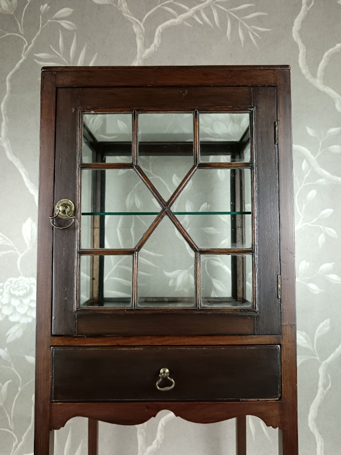 Georgian Display Cabinet (11).jpg
